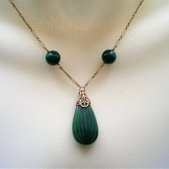 Antique Art Nouveau Solid 14K Yellow Gold Green Onyx Lariat Necklace Chain